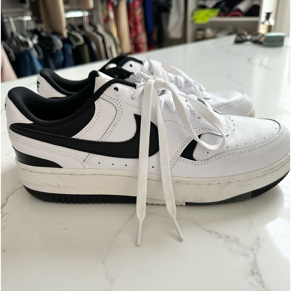 Nike Women’s shoes
